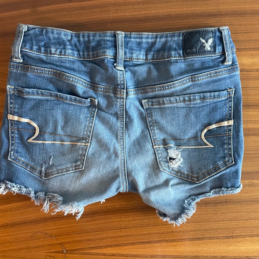 AE Super Stretch Distressed Midi Short